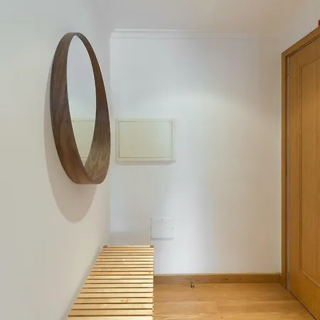 Apartment Deluxe Modern Flat With Balcony By Host Wise Porto