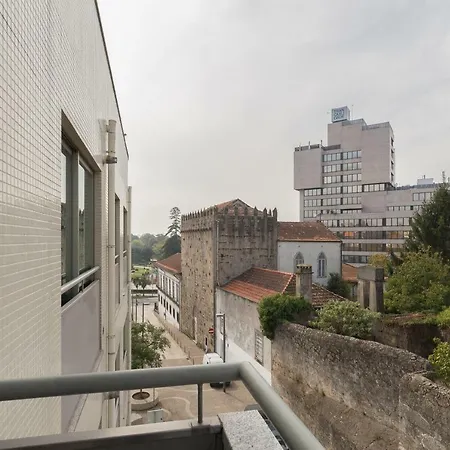 Deluxe Modern Flat With Balcony By Host Wise Porto